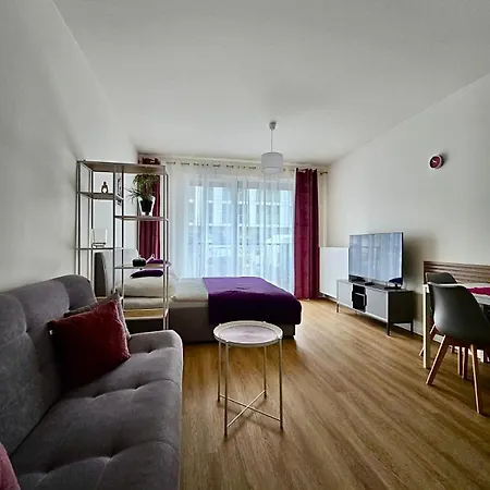 アパート Easy Rent - Business Center 101, Free Parking, 24h Check-in