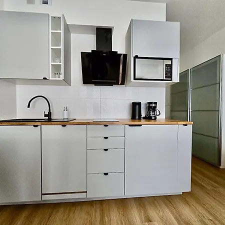 Easy Rent - Business Center 101, Free Parking, 24h Check-in アパート