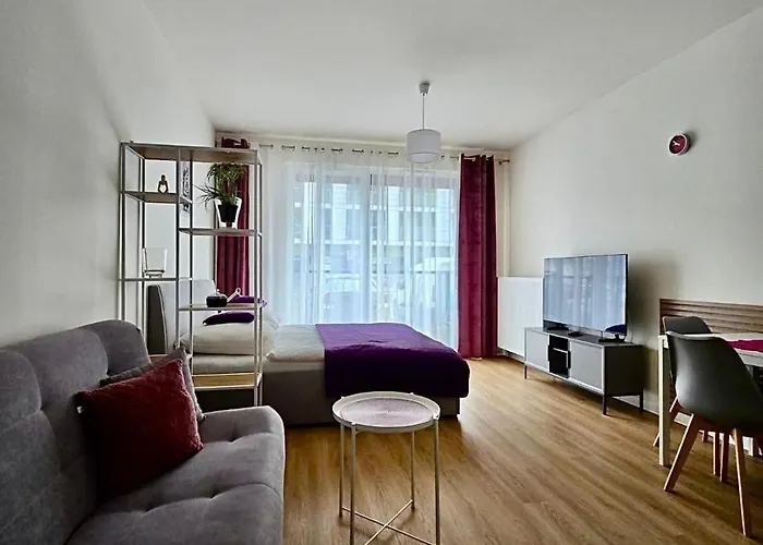 Апартаменты Easy Rent - Business Center 101, Free Parking, 24h Check-in