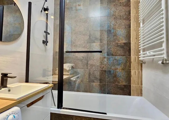 Easy Rent - Business Center 101, Free Parking, 24h Check-in *